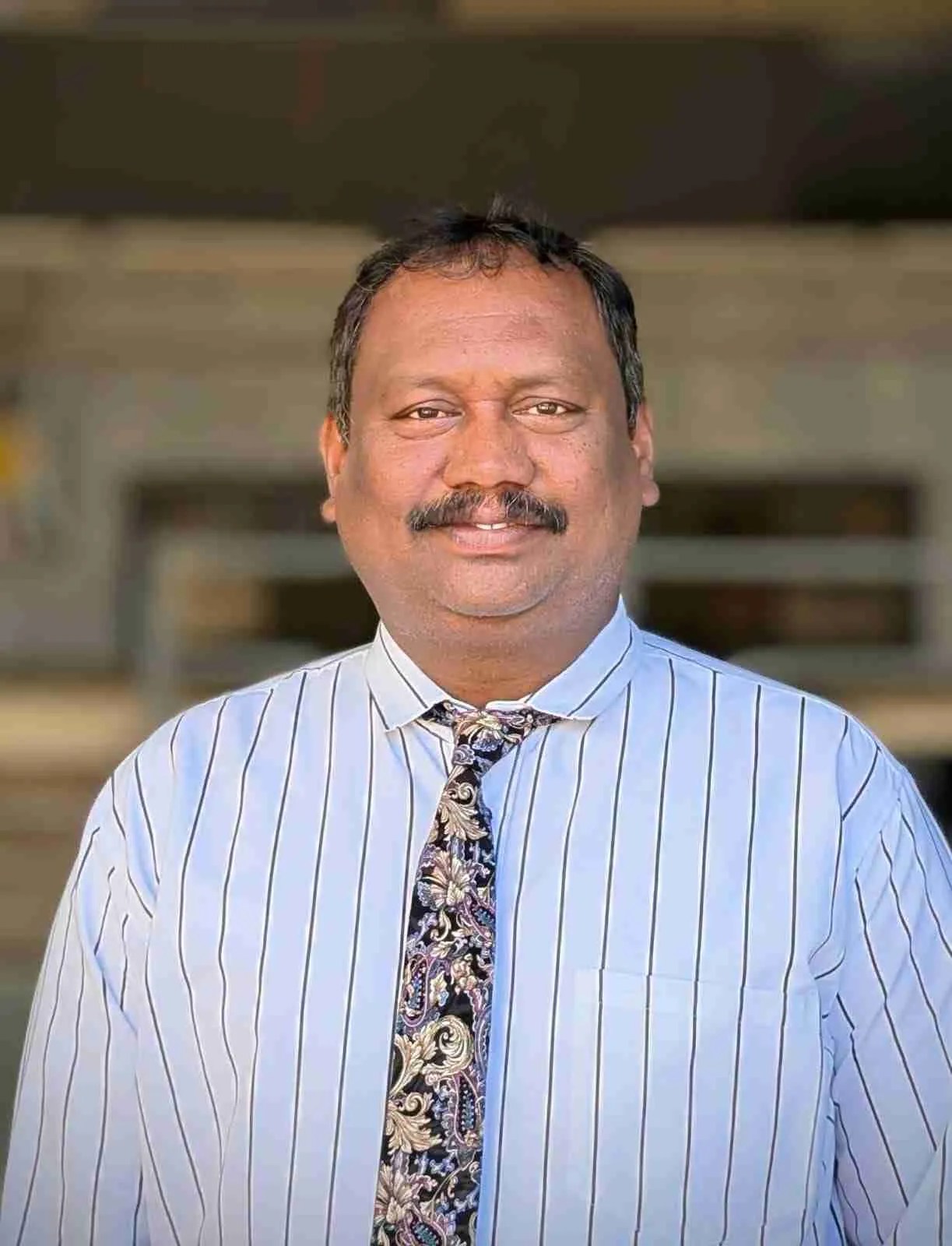 Mr. Kumar, Manager: Cafeteria